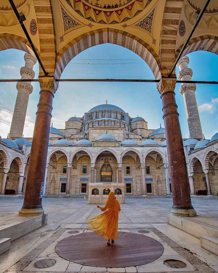Kumkoy Istanbul Grand Bazaar Tour by Plane