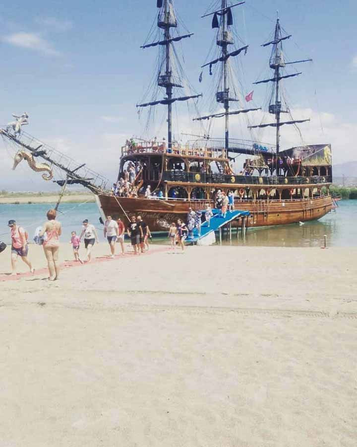 Manavgat Bazaar, Waterfall and River Boat Tour
