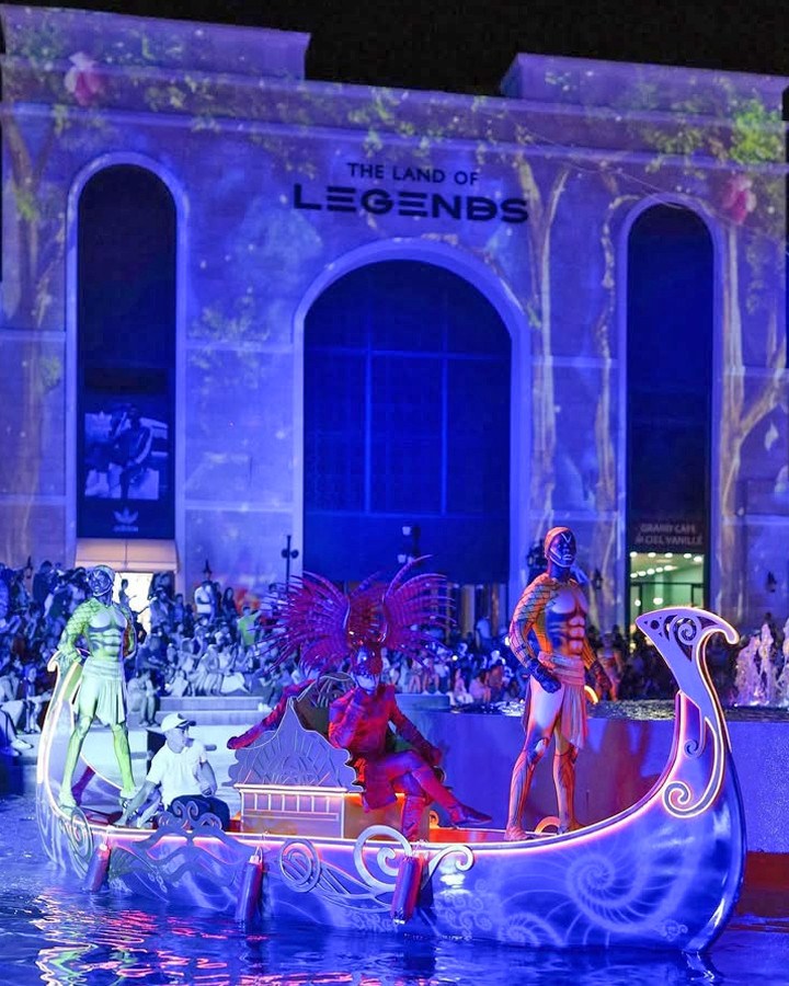 Gundogdu Land of Legends Evening Show Tour